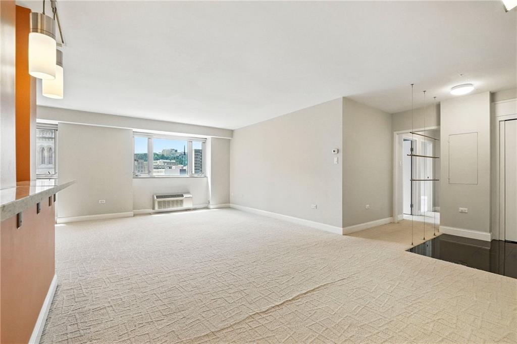 128 North Craig Street, Unit 802 Pittsburgh, PA 15213 - Photo 8 of 37