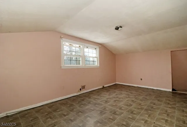 $675,000 | 5 Vincent Drive, Parsippany, NJ 07054