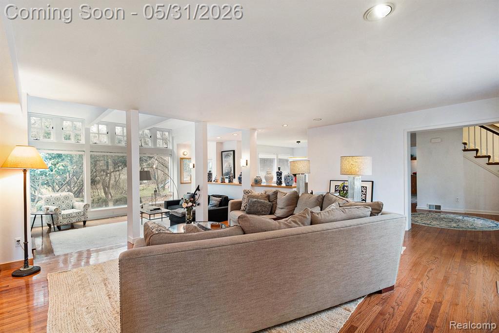 26580 Wellington Road Franklin, MI 48025 - Photo 6 of 61
