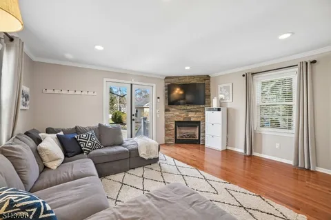 $1,149,000 | 108 Greenwood Avenue, Madison, NJ 07940