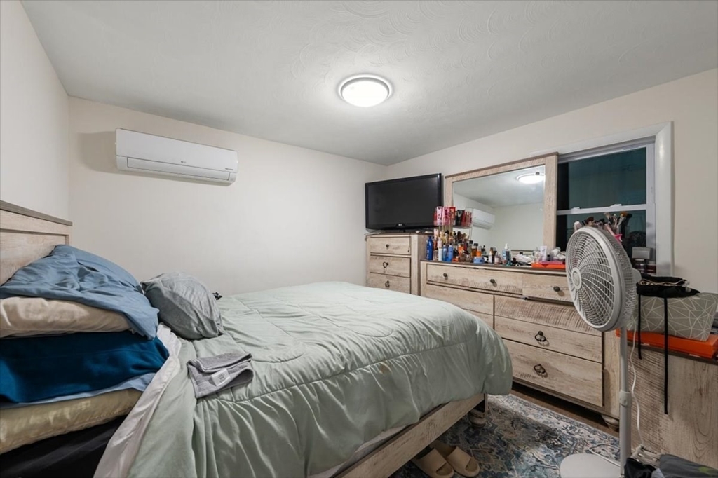 528 Ferry Street Everett, MA 02149 - Photo 24 of 32