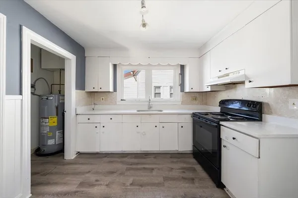 $999,999 | 528 Ferry Street, Everett, MA 02149