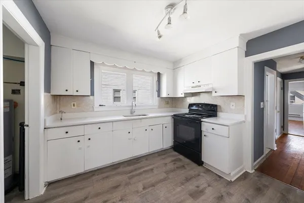 $999,999 | 528 Ferry Street, Everett, MA 02149