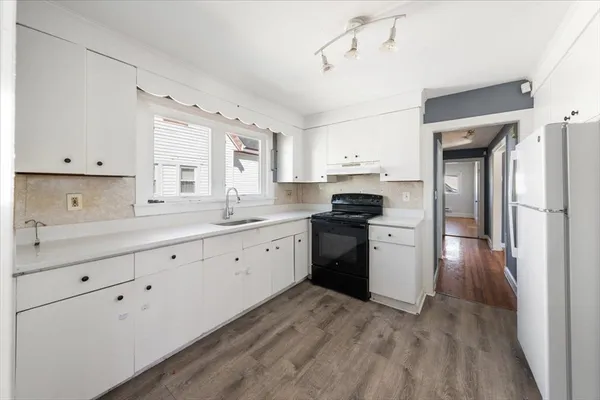 $999,999 | 528 Ferry Street, Everett, MA 02149