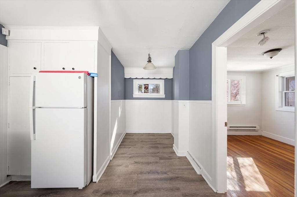 528 Ferry Street Everett, MA 02149 - Photo 7 of 32