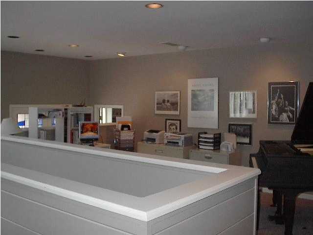 2007 High Canyon Road Louisville, KY 40207 - Photo 7 of 20 Additional Photo