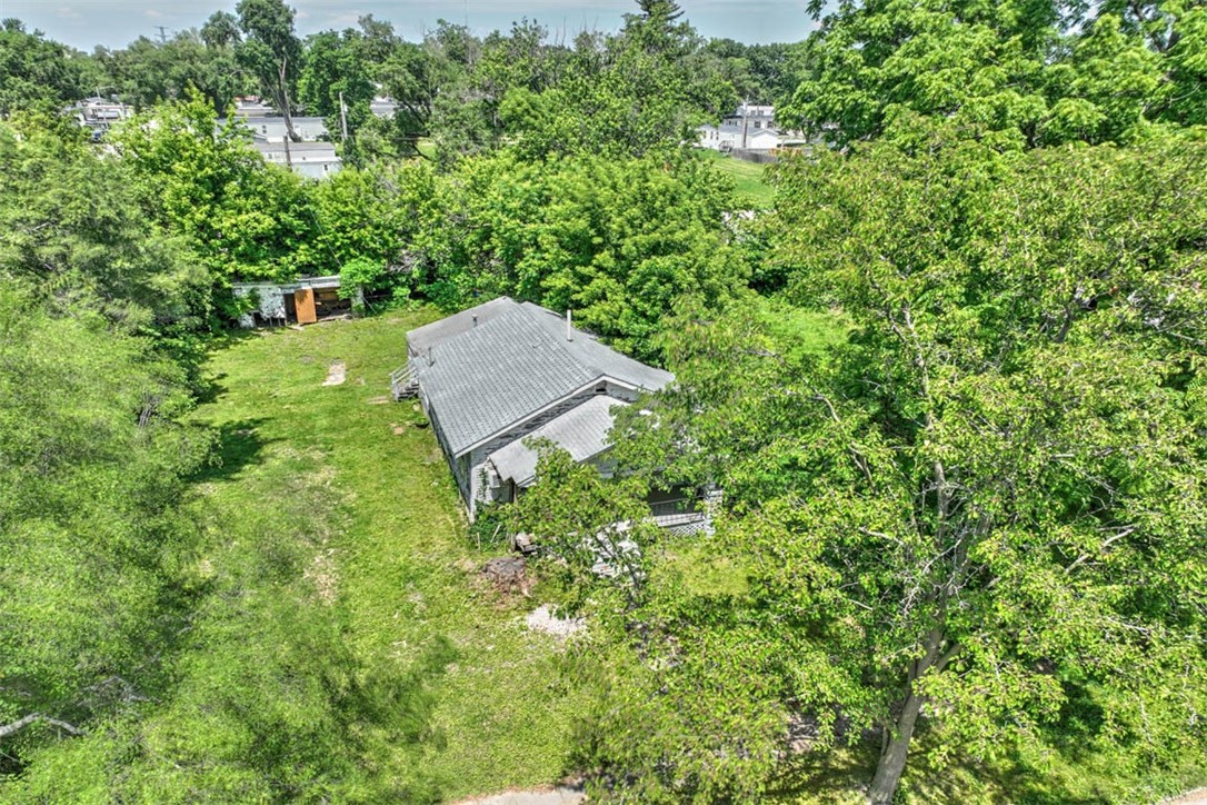956 Curtis Avenue Decatur, IL 62526 - Photo 2 of 8