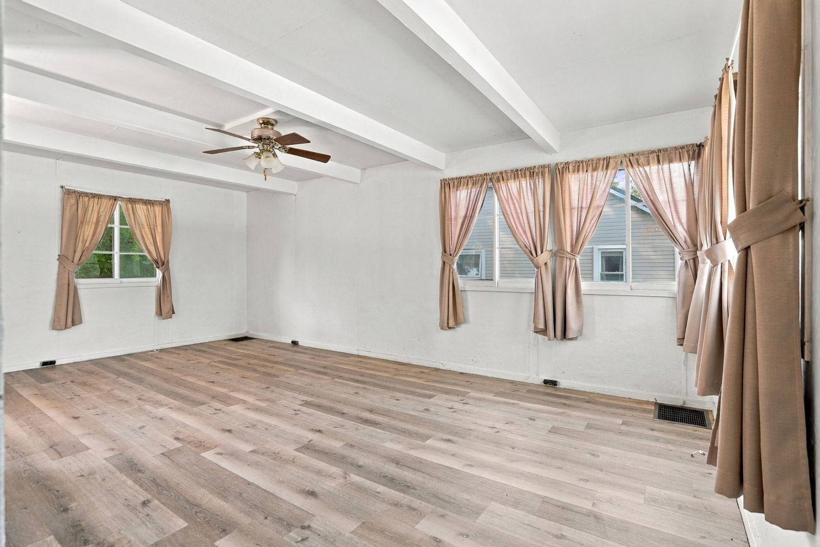 303 West Main Street Atkinson, IL 61235 - Photo 6 of 19 Gallery Image 6