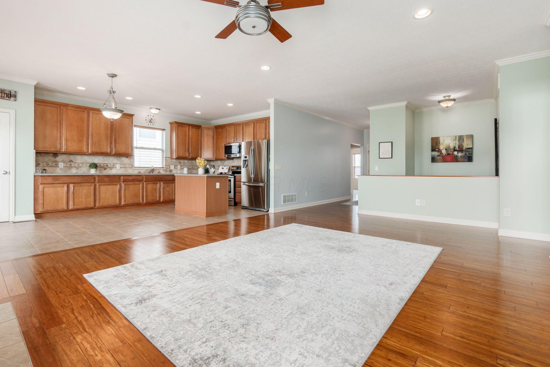 5745 Aderholt Road Dublin, OH 43016 - Photo 12 of 38
