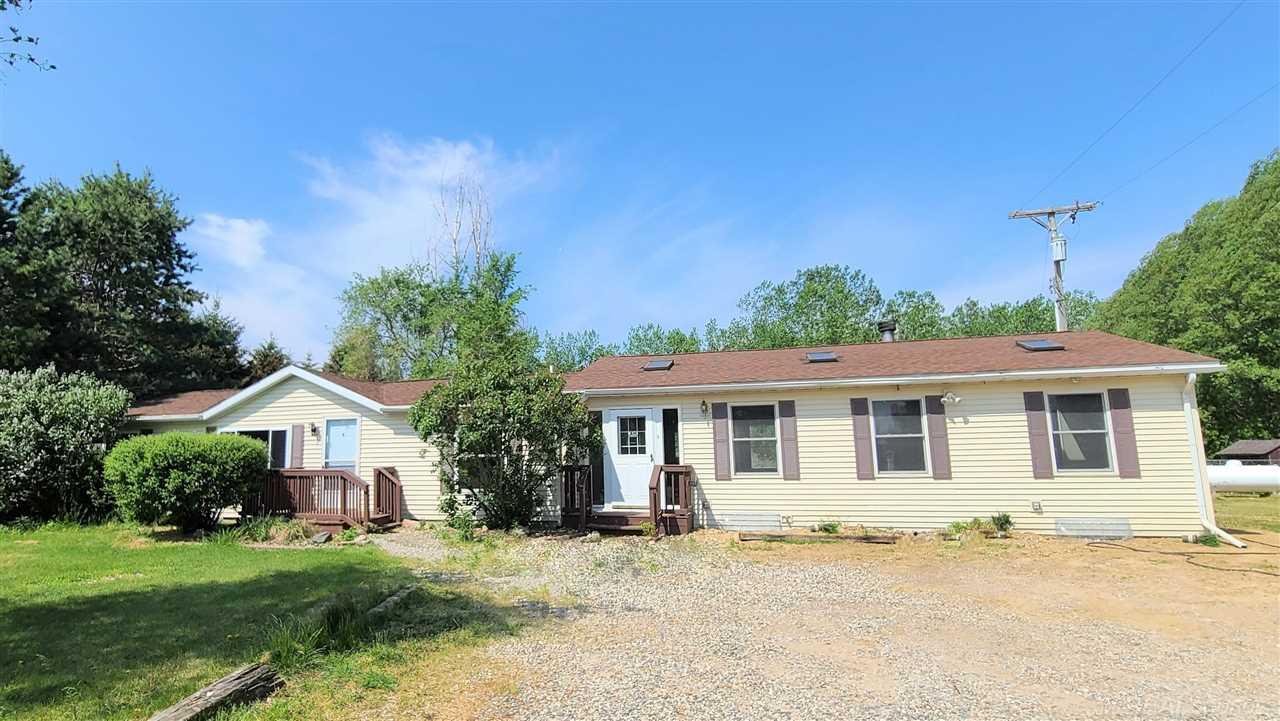 2892 South Sandusky Road Sandusky, MI 48471 - Photo 1 of 26