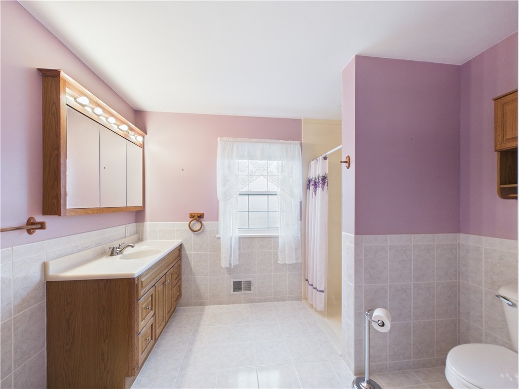 107 Reeves Road Henrietta, NY 14467 - Photo 24 of 47 Gallery Image 24