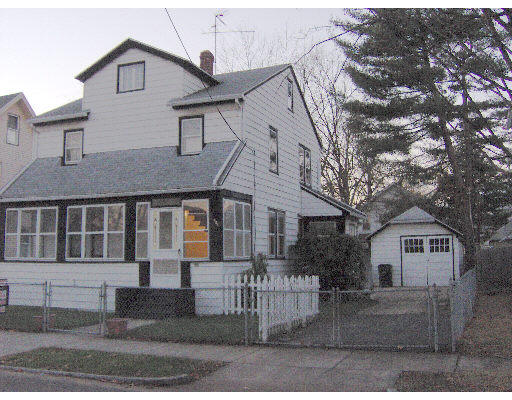 100 Littleton Street Springfield, MA 01104 - Photo 1 of 11