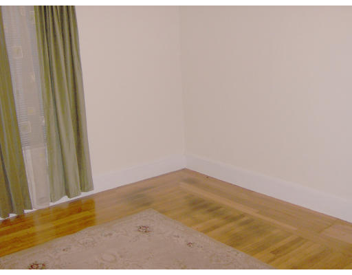 100 Littleton Street Springfield, MA 01104 - Photo 3 of 11