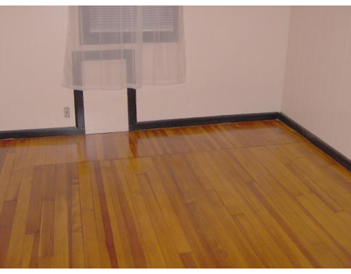 100 Littleton Street Springfield, MA 01104 - Photo 8 of 11