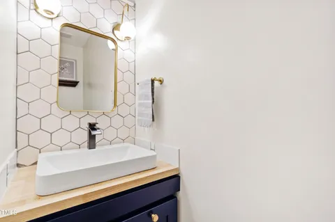 $349,000 | 115 Inverness Court, Cary, NC 27511