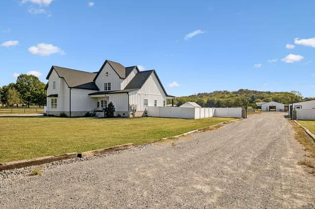 $1,500,000 | 1544 Eastover Road, Lebanon, TN 37090