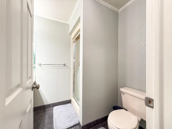 $140,000 | 16486 Clarkson Drive, Fraser, MI 48026