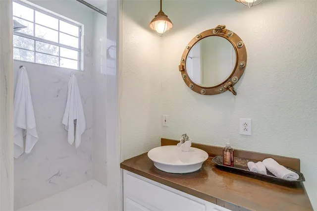 $1,192,000 | 11484 Moran Road, Azle, TX 76020