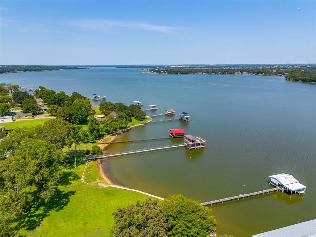 11484 Moran Road Azle, TX 76020 - Photo 37 of 40 Aerial view of a nearby body of water