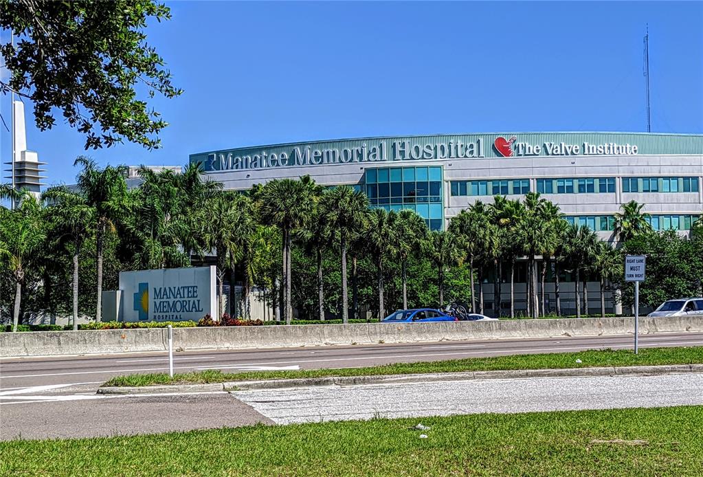 5908 17th Street West, Unit C36 Bradenton, FL 34207 - Photo 24 of 28 a view of a apartment building
