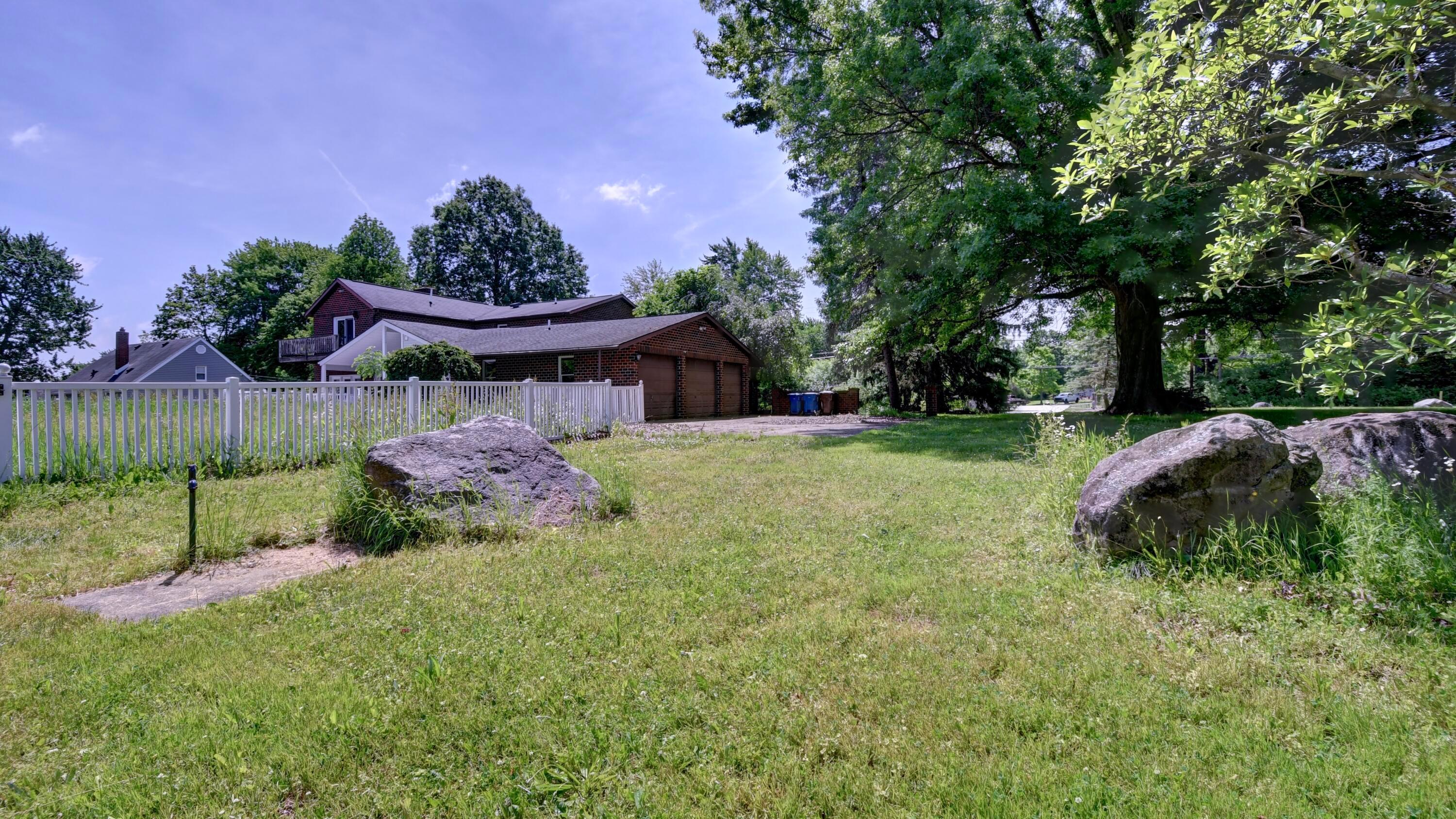 3973 Wadsworth Road Norton, OH 44203 - Photo 10 of 84
