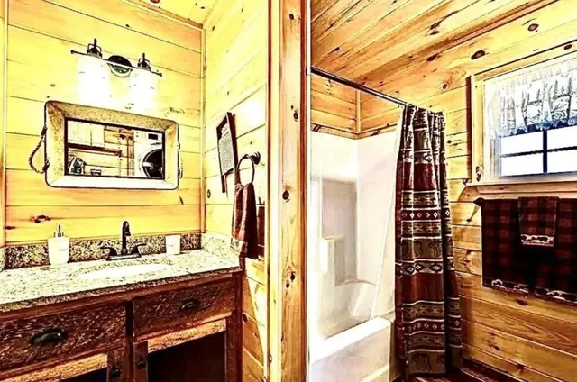 $349,000 | 90 Solitude Rdg Lane, Murphy, NC 28906