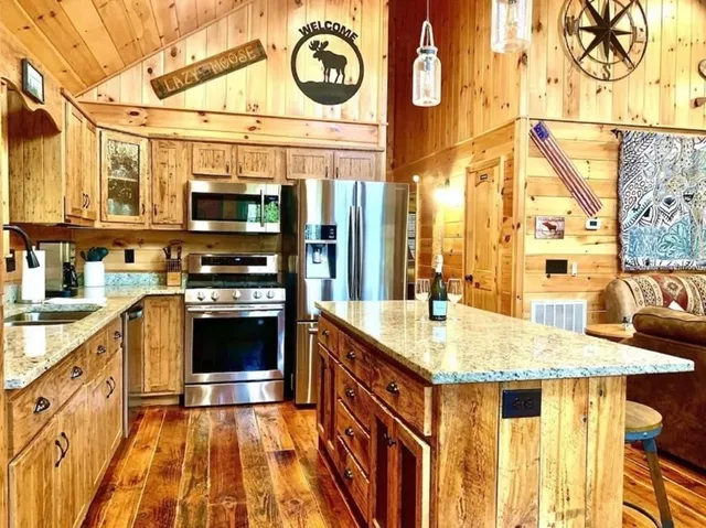 $349,000 | 90 Solitude Rdg Lane, Murphy, NC 28906