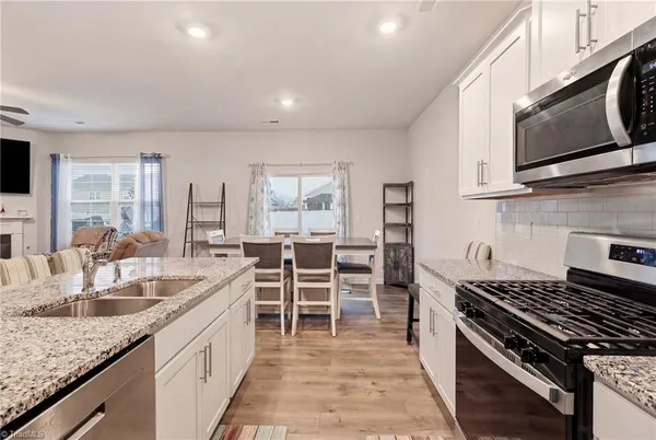 $389,950 | 1197 Grn Vista Way, Graham, NC 27253