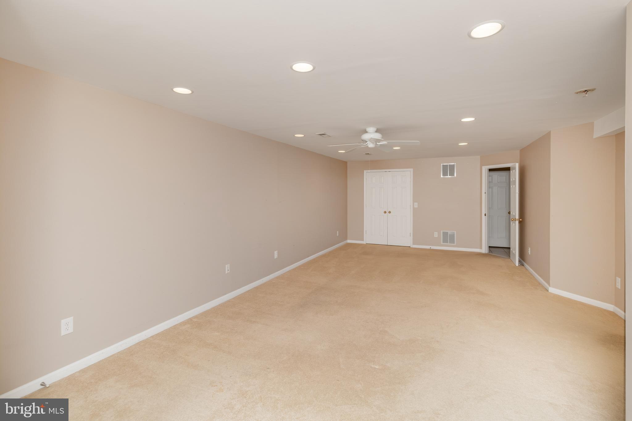 6239 Willowfield Way Springfield, VA 22150 - Photo 14 of 45