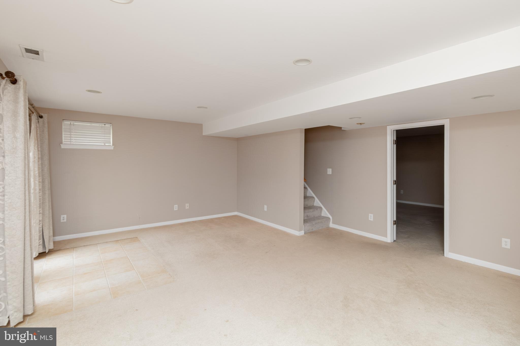 6239 Willowfield Way Springfield, VA 22150 - Photo 39 of 45 a view of an empty room
