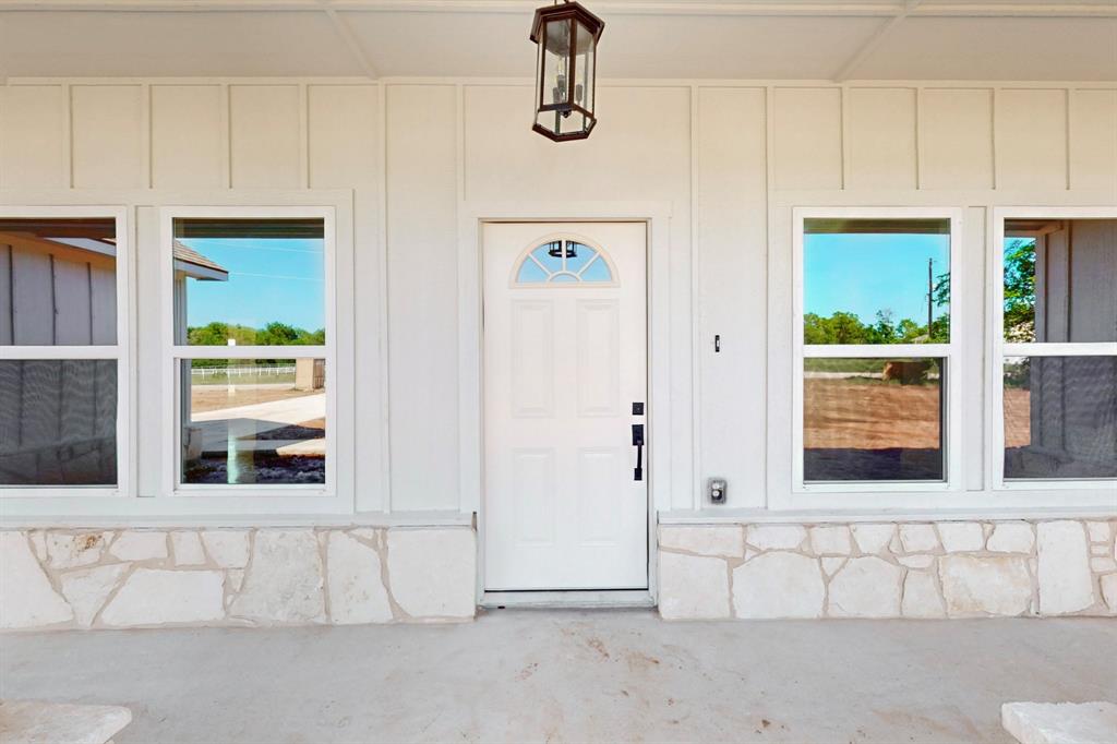 2030 Shoemaker Road Bellevue, TX 76228 - Photo 2 of 11