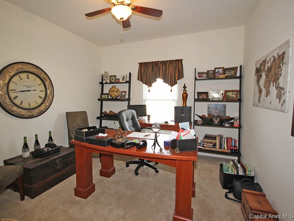1908 West Rd Drive Springfield, IL 62711 - Photo 23 of 34