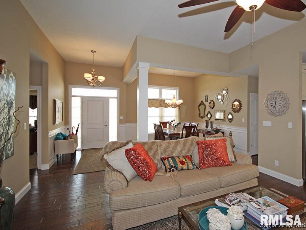 1908 West Rd Drive Springfield, IL 62711 - Photo 3 of 34
