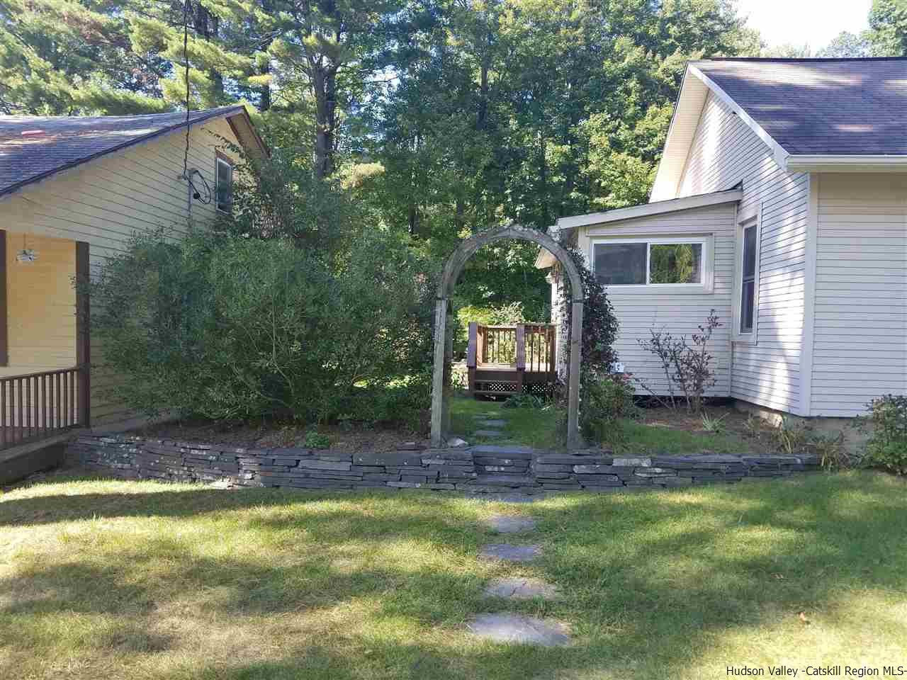 Photo 3