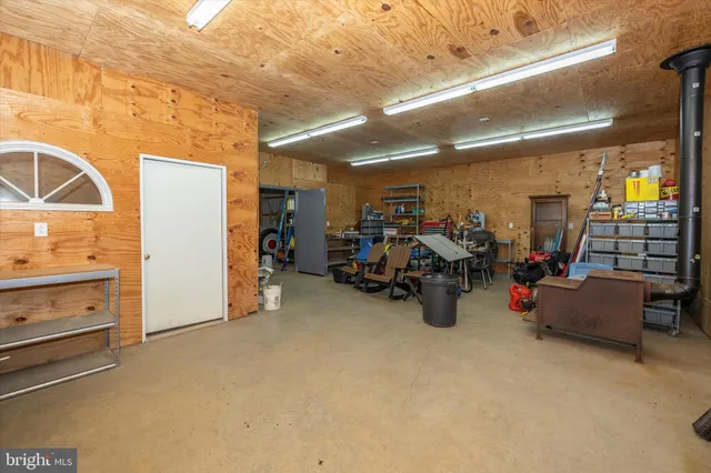 $2,200,000 | 8842 Hawbottom Road, Middletown, MD 21769