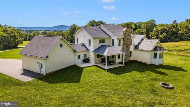 $2,200,000 | 8842 Hawbottom Road, Middletown, MD 21769