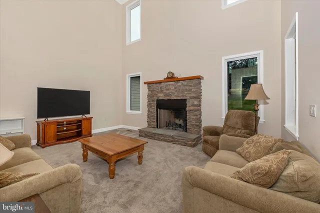 $2,200,000 | 8842 Hawbottom Road, Middletown, MD 21769