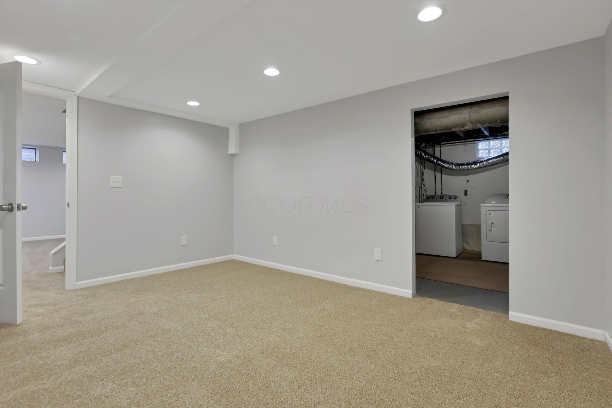 6365 Karl Road Columbus, OH 43229 - Photo 28 of 51 47-web-or-mls-939A9813