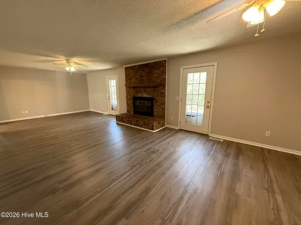 $2,000 | 211 Tartan Trail, Southern Pines, NC 28387