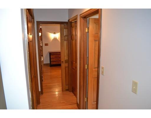 21 King's Road Norwood, MA 02062 - Photo 12 of 29 Gallery Image 12