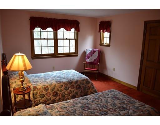 21 King's Road Norwood, MA 02062 - Photo 18 of 29 Gallery Image 18