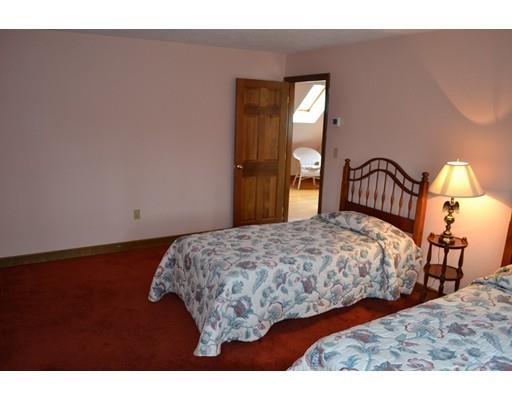 21 King's Road Norwood, MA 02062 - Photo 19 of 29 Gallery Image 19