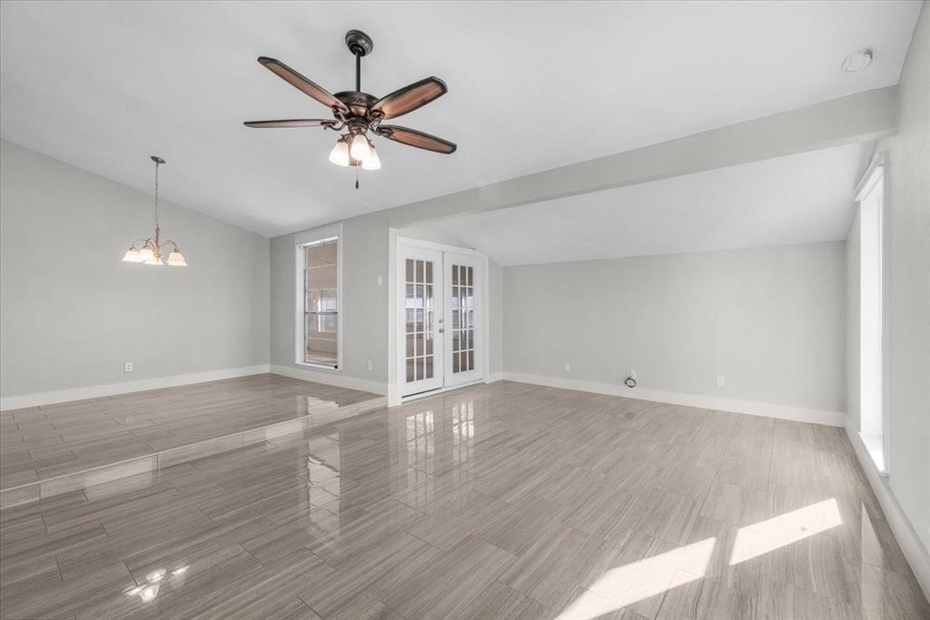 3102 Oak Hill Road Carrollton, TX 75007 - Photo 8 of 30