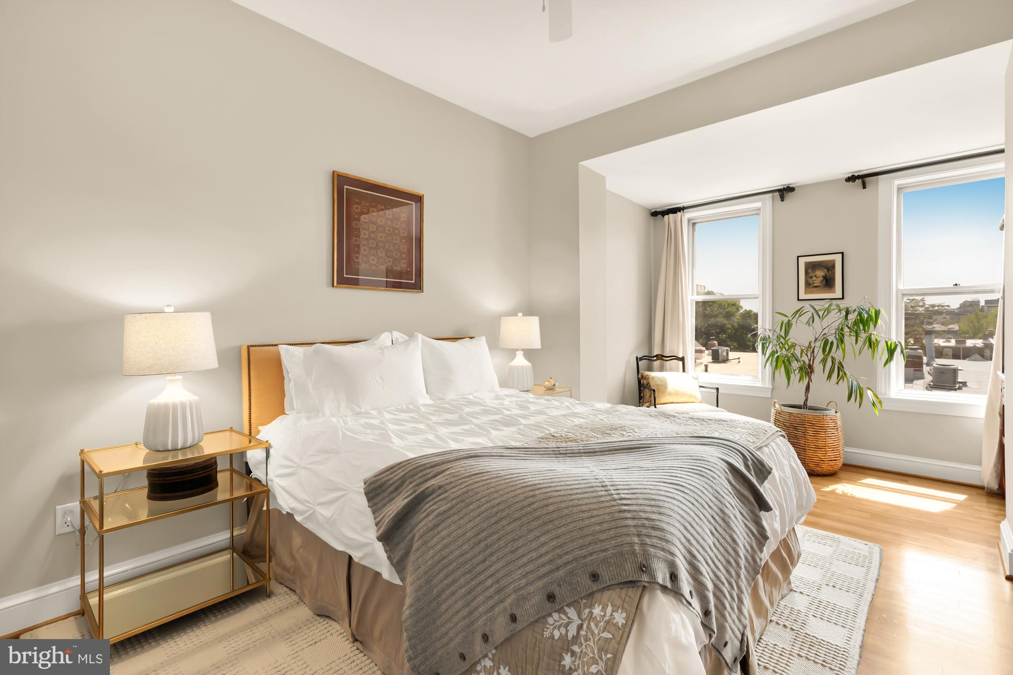 1824 S Street Northwest, Unit 403 Washington, DC 20009 - Photo 12 of 24 Gallery Image 12