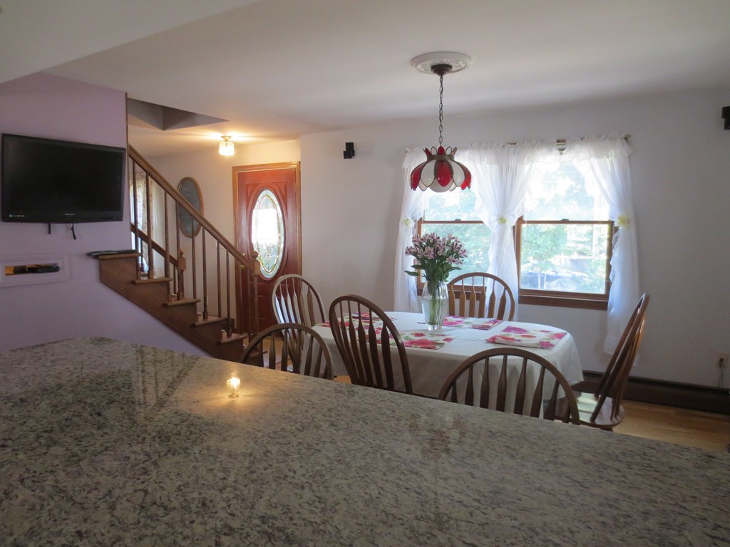 76 Oneil Road Somerset, MA 02725 - Photo 6 of 30 Gallery Image 6