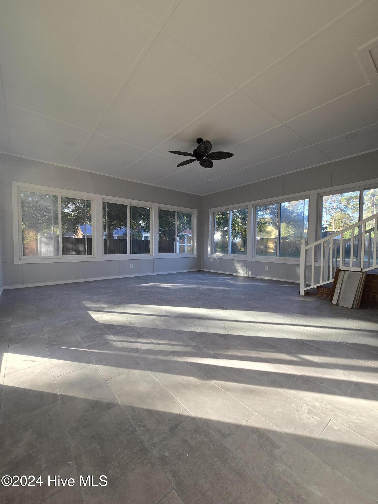 710 West Wards Bridge Road Warsaw, NC 28398 - Photo 3 of 32 20241030_092039