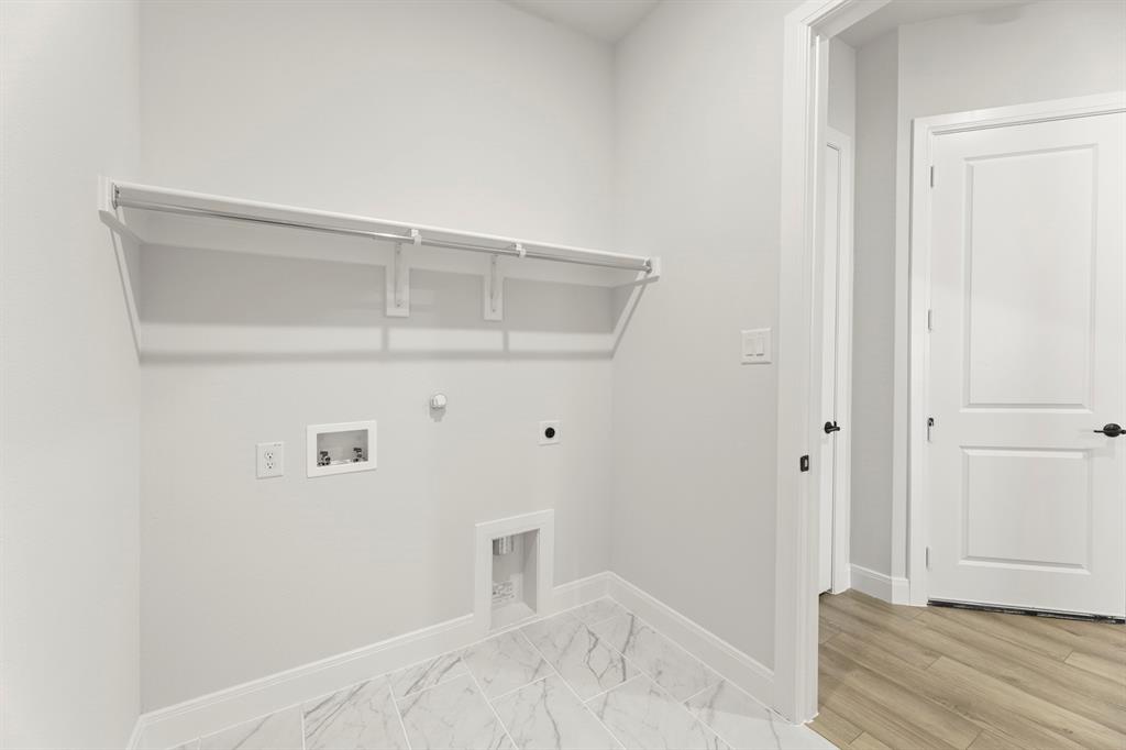 912 Firewood Way Anna, TX 75409 - Photo 12 of 29 a view of room