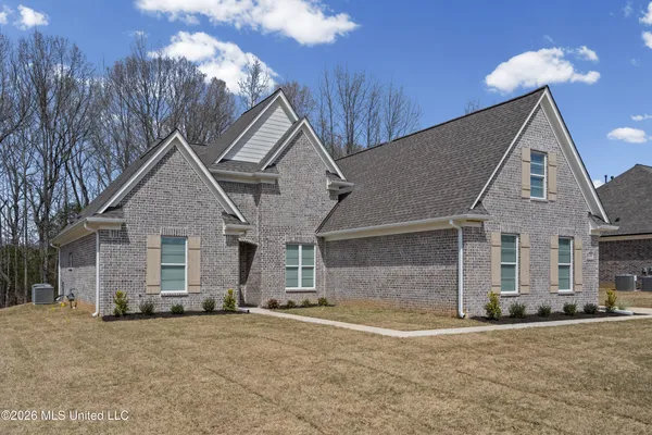 $425,900 | 1380 Crk Hvn Drive, Hernando, MS 38632