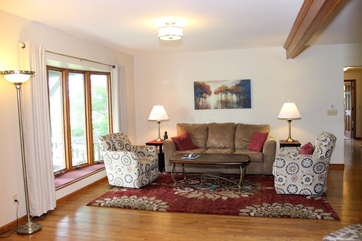 7255 Davis Road Hilliard, OH 43026 - Photo 4 of 48 Gallery Image 4