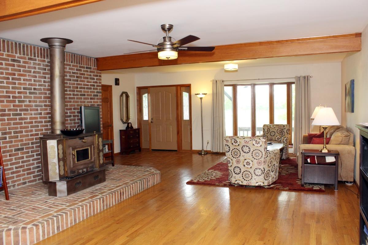 7255 Davis Road Hilliard, OH 43026 - Photo 5 of 48 Gallery Image 5